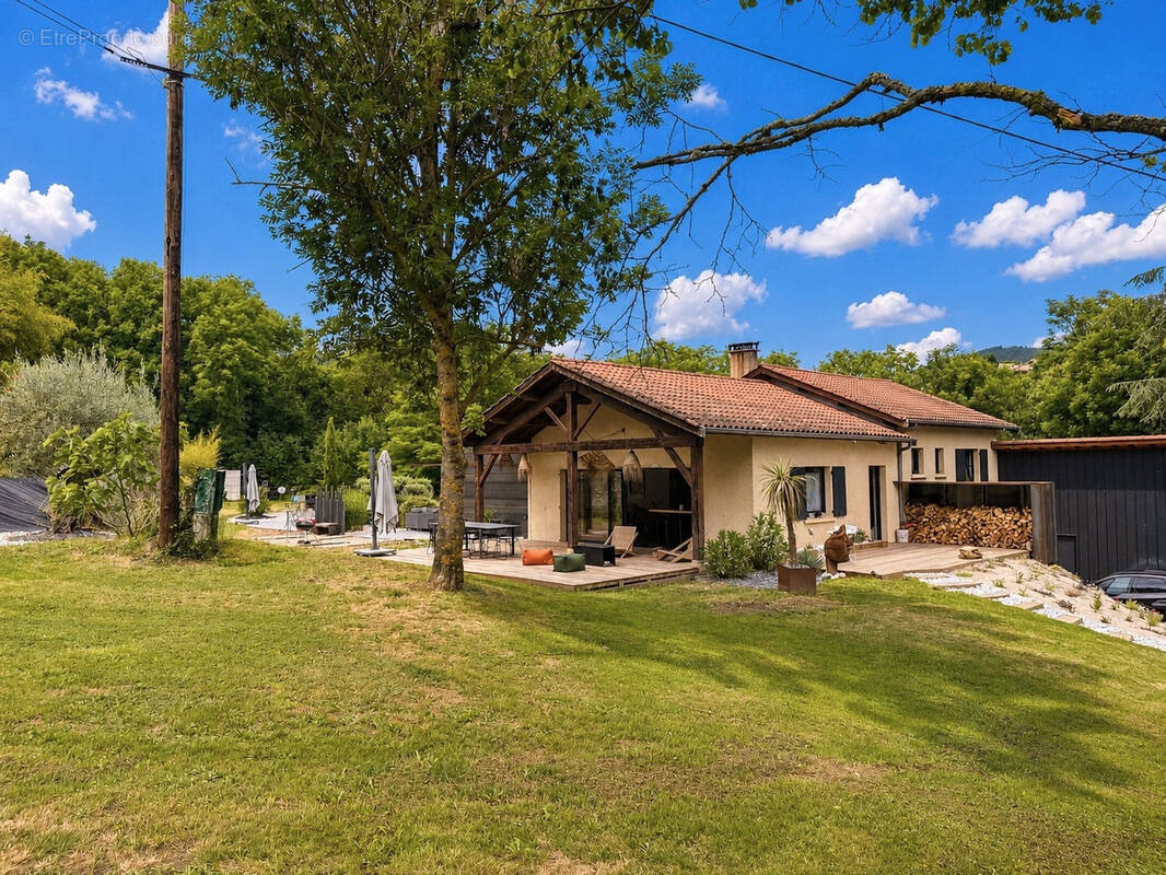 Maison à THURINS