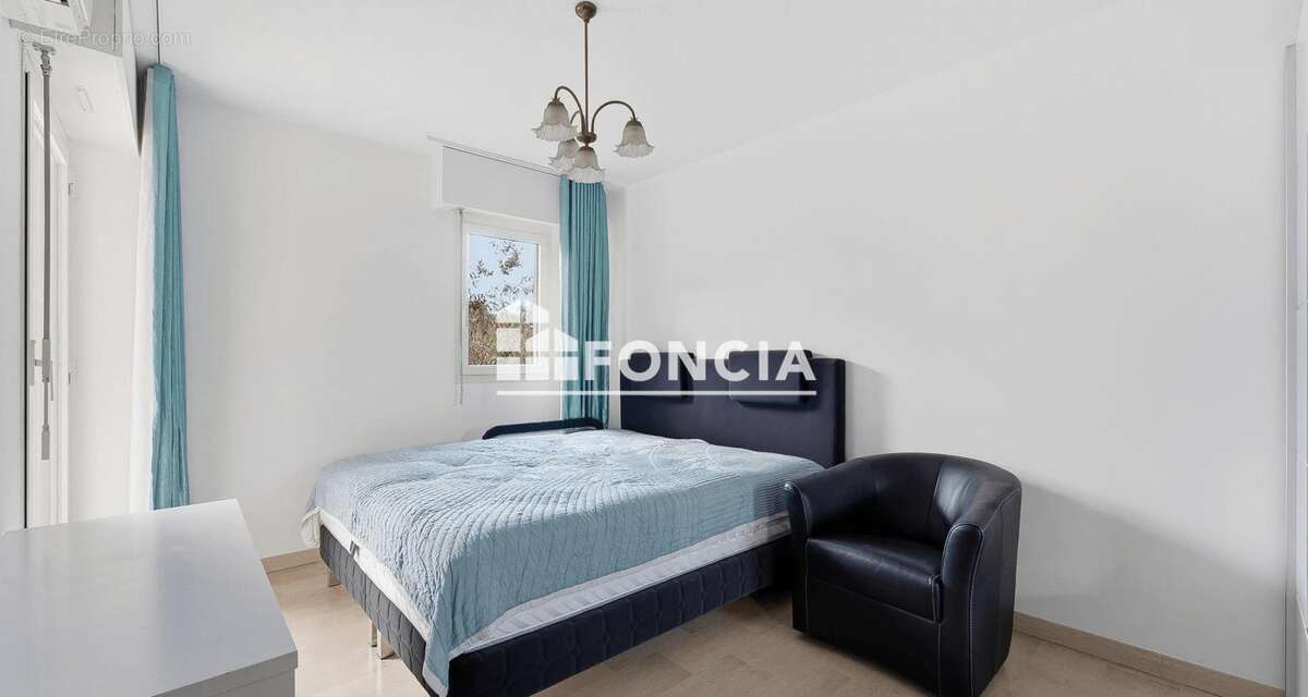 Appartement à SAINT-RAPHAEL