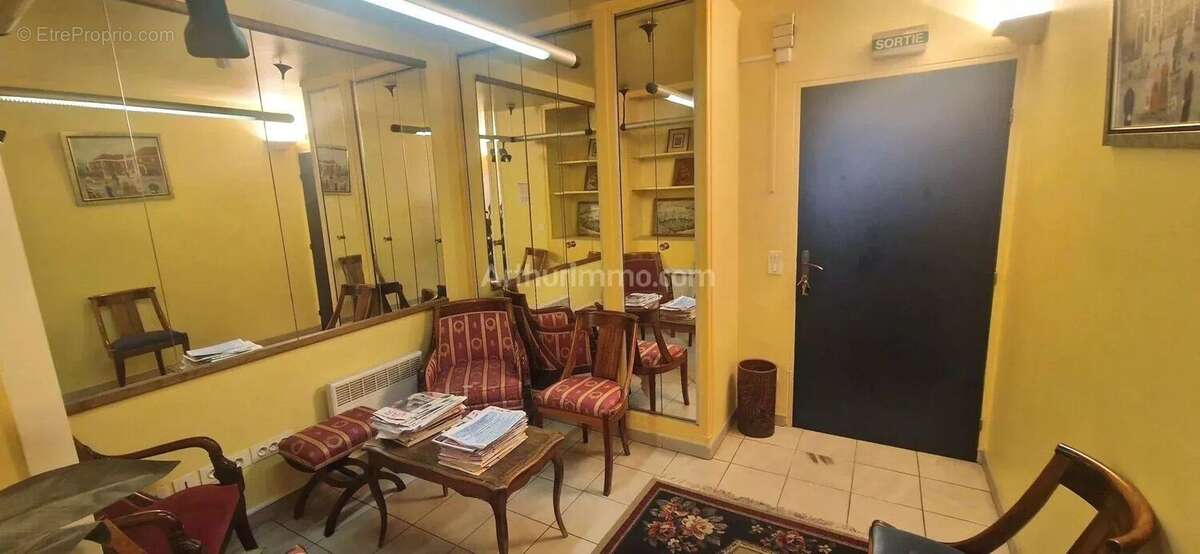 Commerce à DRAGUIGNAN