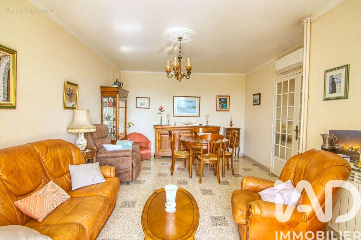 Photo 2 - Appartement à LA GARDE