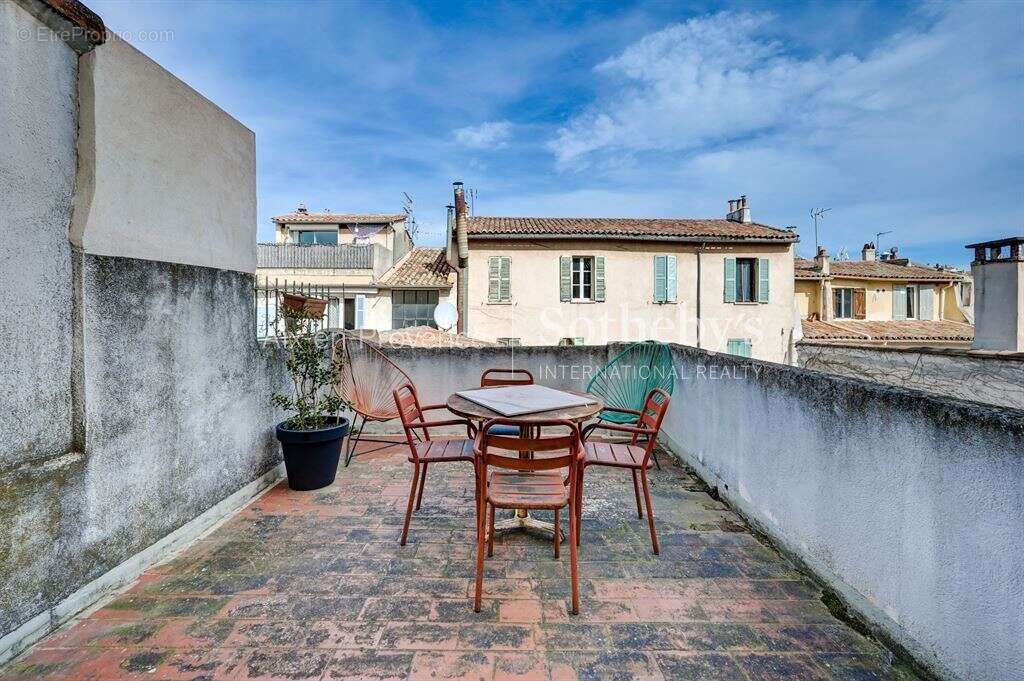 Appartement à AIX-EN-PROVENCE