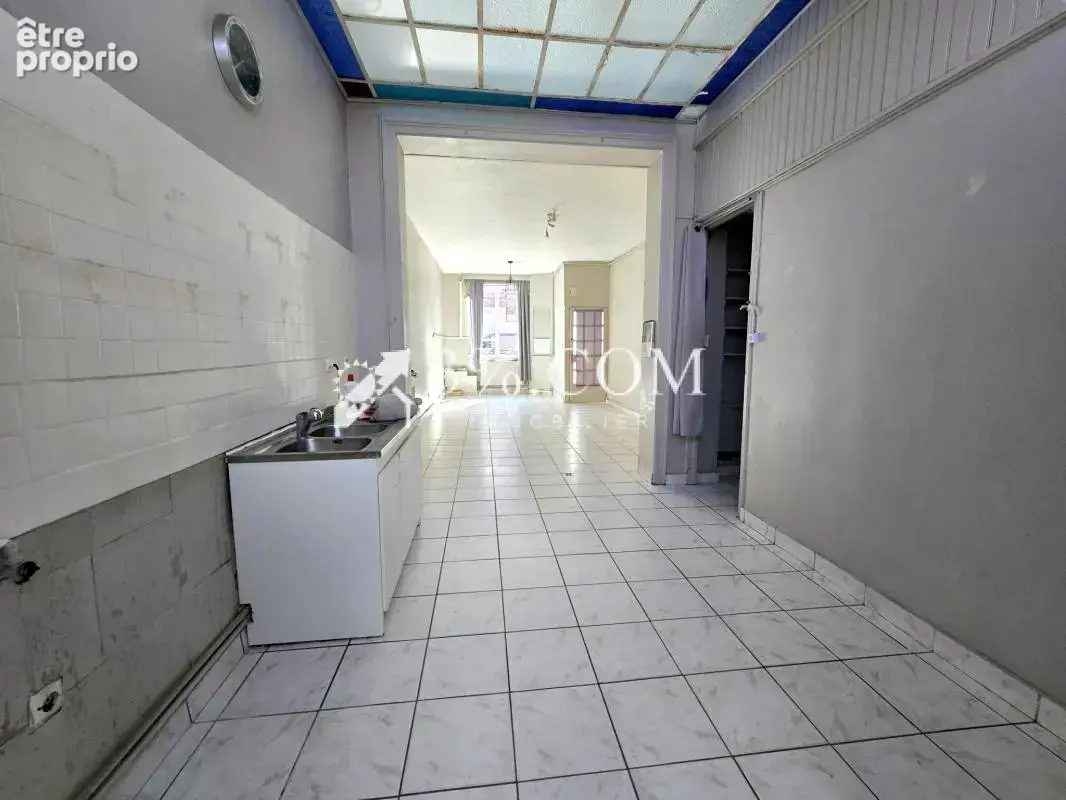Maison avec 4 chambres + cour - photo 4