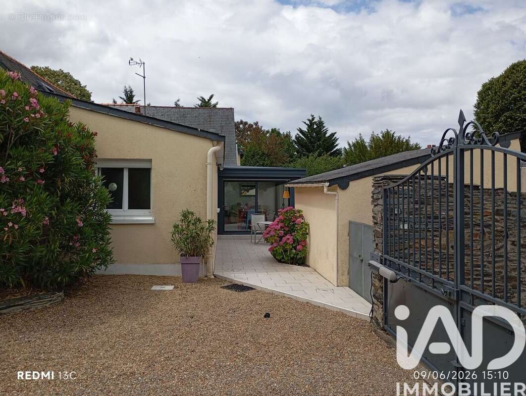Photo 2 - Maison à LES PONTS-DE-CE