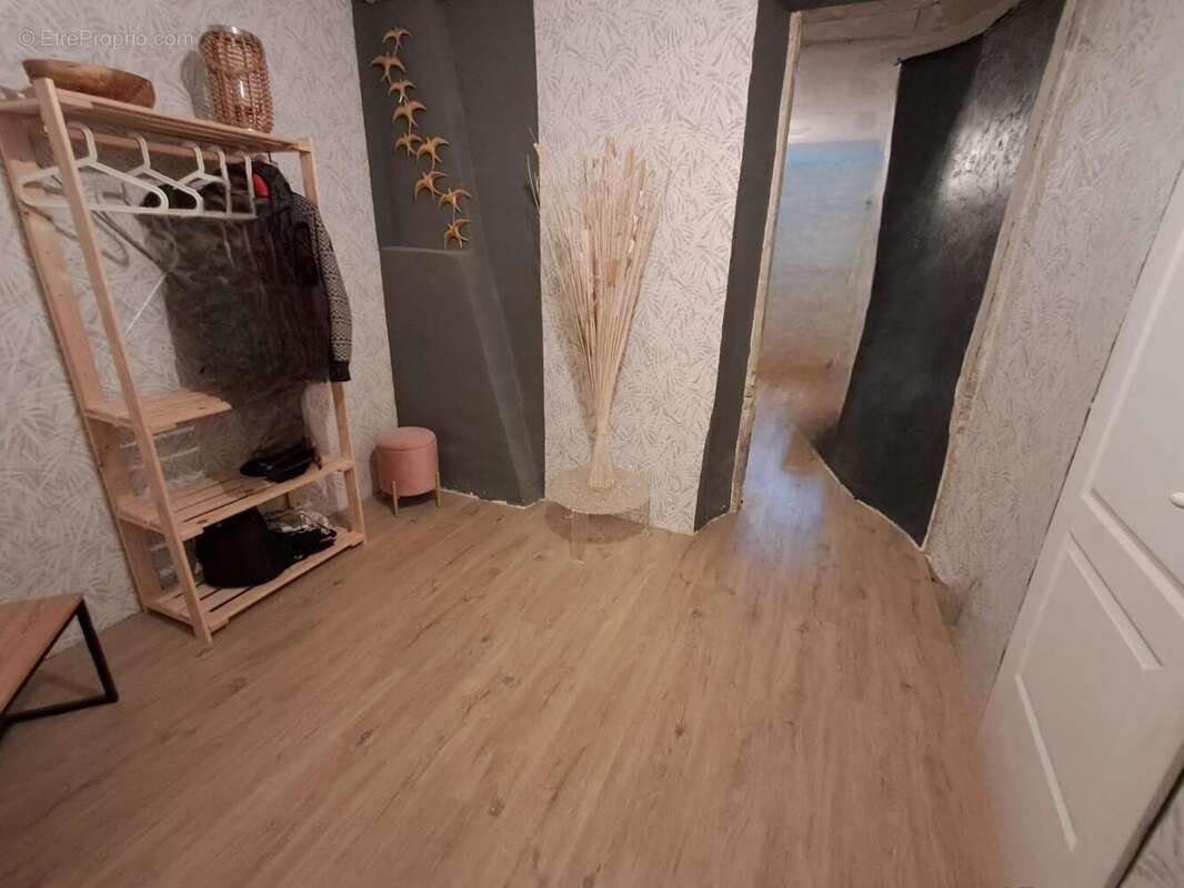 Photo 5 - Appartement à SAINT-FLORENT-SUR-AUZONNET