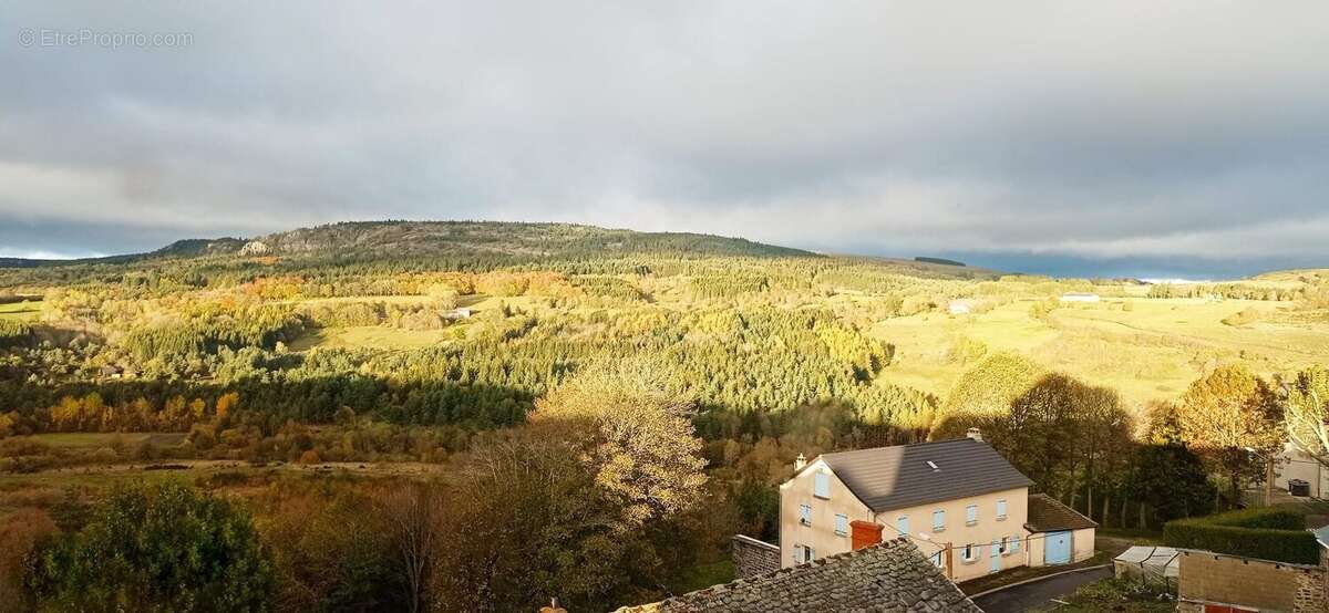 Maison à FAY-SUR-LIGNON