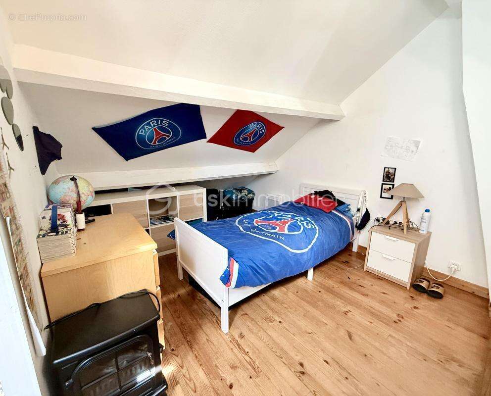 Appartement à MARINES