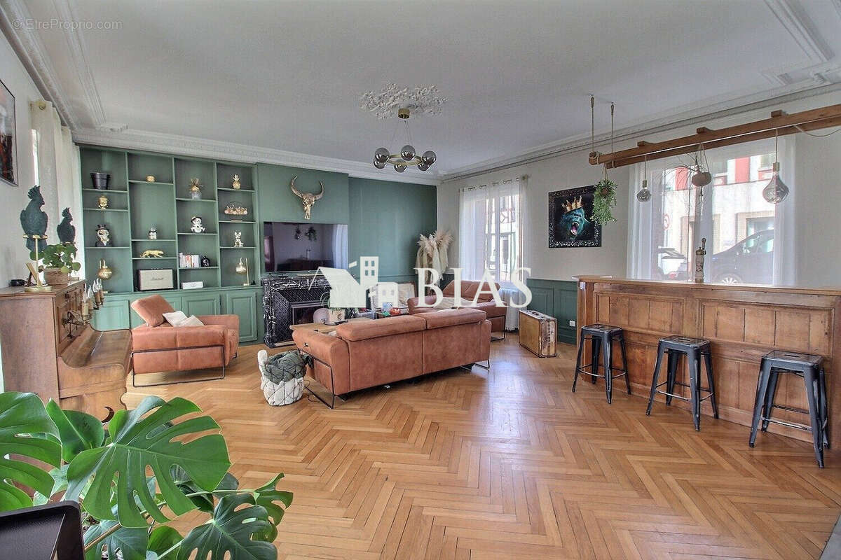 Maison à FORGES-LES-EAUX