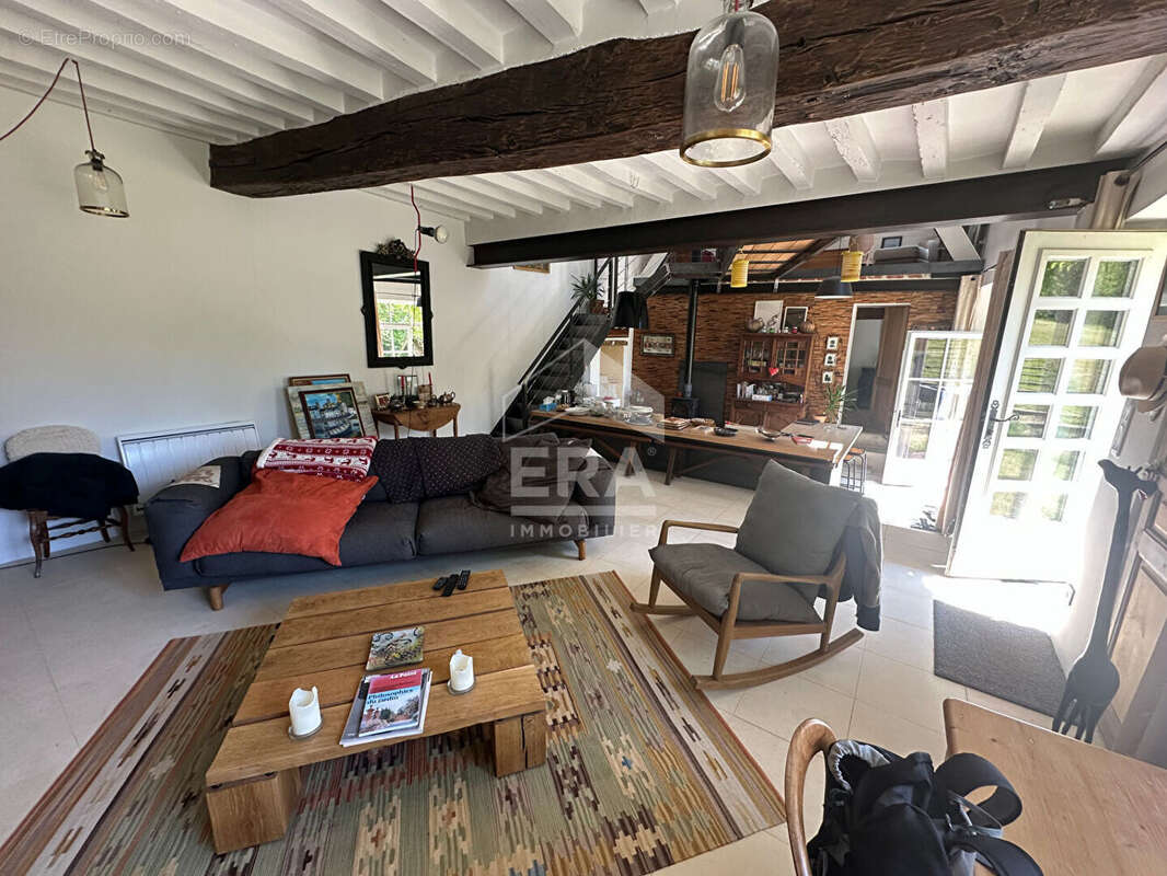Maison 103m² à Saint Victor de Reno - photo 5