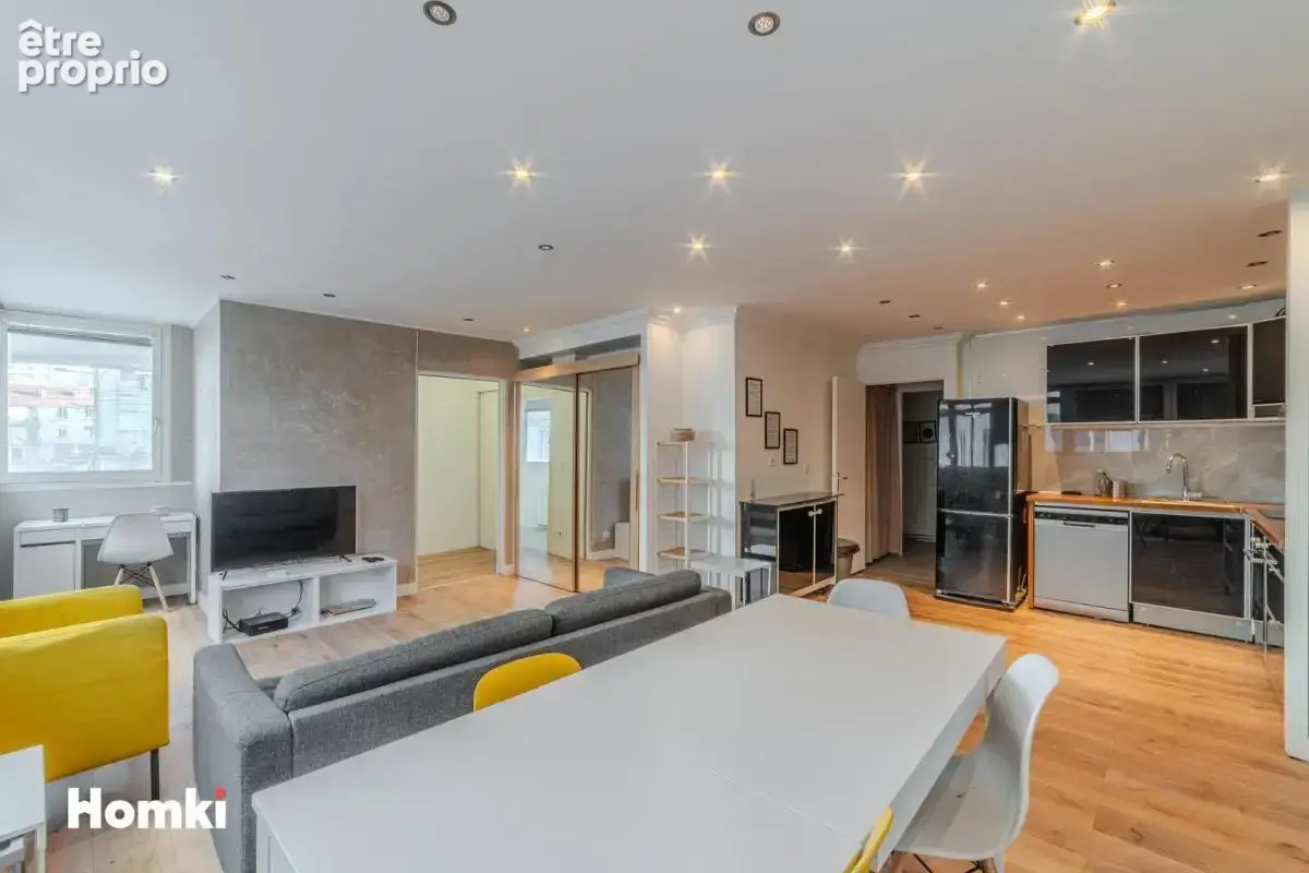 Appartement T4 de 80 m² à Saint-Étienne 42000, Rue Charles de Gaulle - photo 5