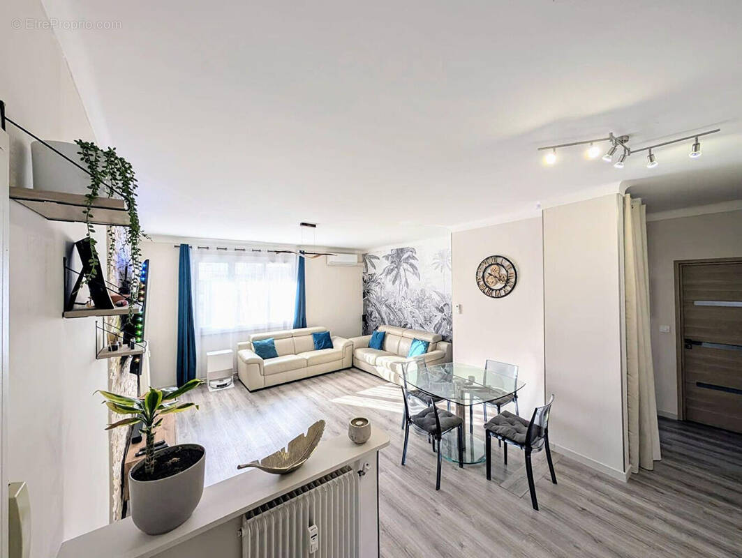 Appartement à CAGNES-SUR-MER