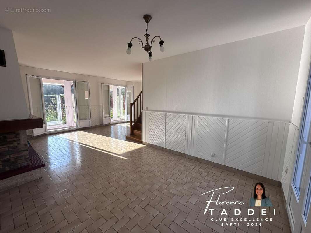 Photo 5 - Maison à SAINT-ARNOULT-EN-YVELINES