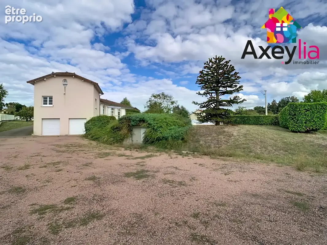 A vendre- perreux: maison sur terrain de 2571 m2 avec piscine couverte et garage indépendant avec abri - photo 14