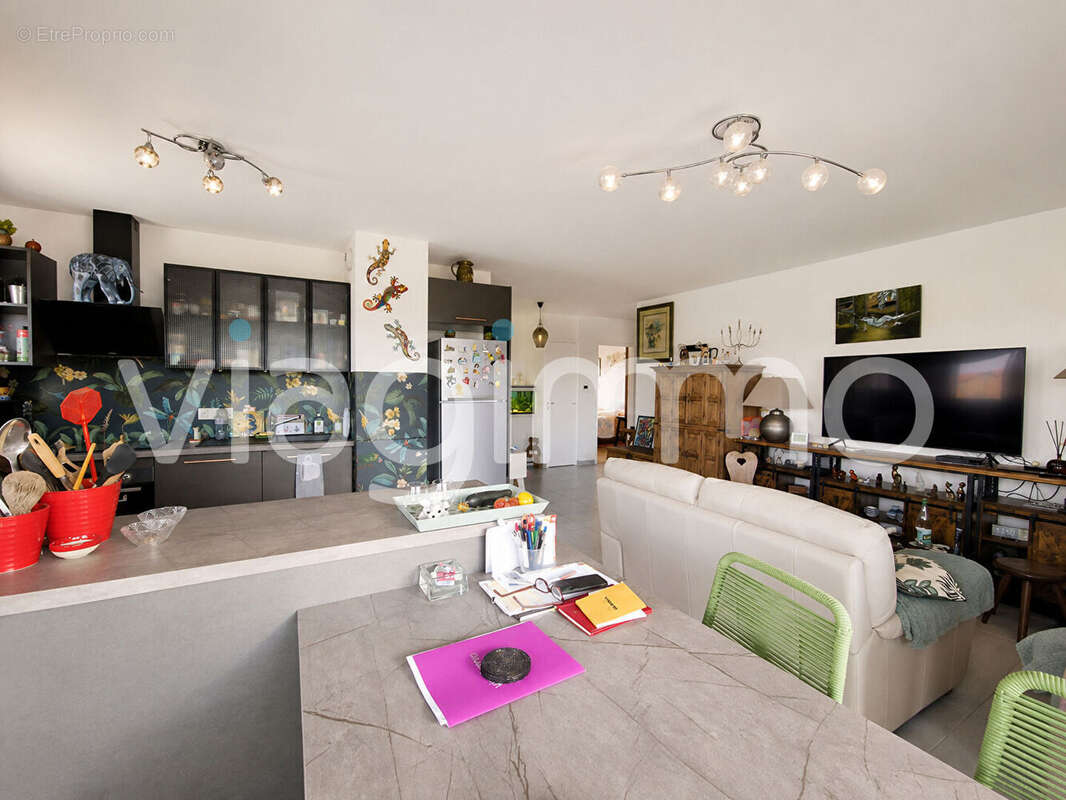 Appartement Thonon Les Bains 3 pièce(s) 83.40 m2 - photo 4