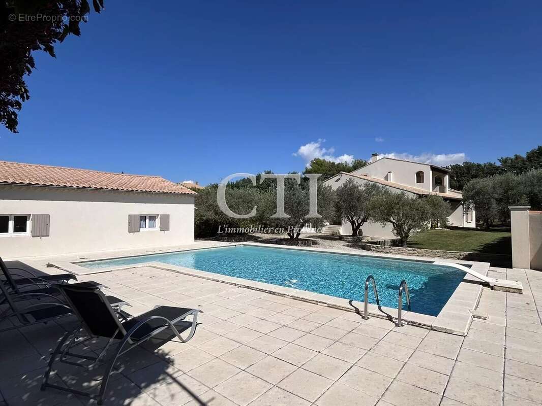 Maison à LE BARROUX