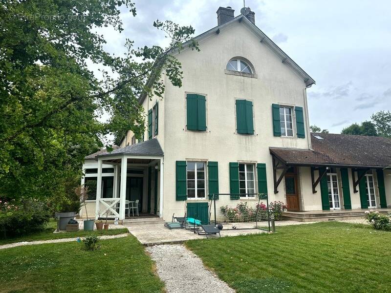Maison à POUILLY-EN-AUXOIS