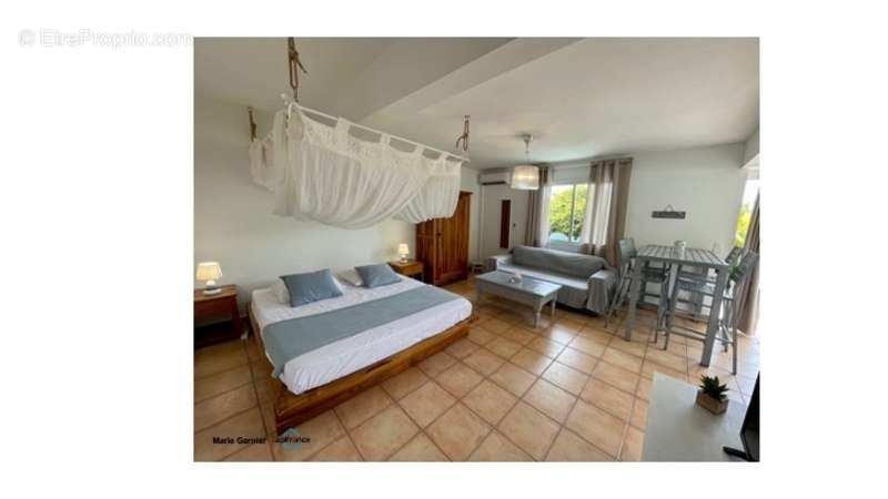 Maison à SAINTE-ANNE