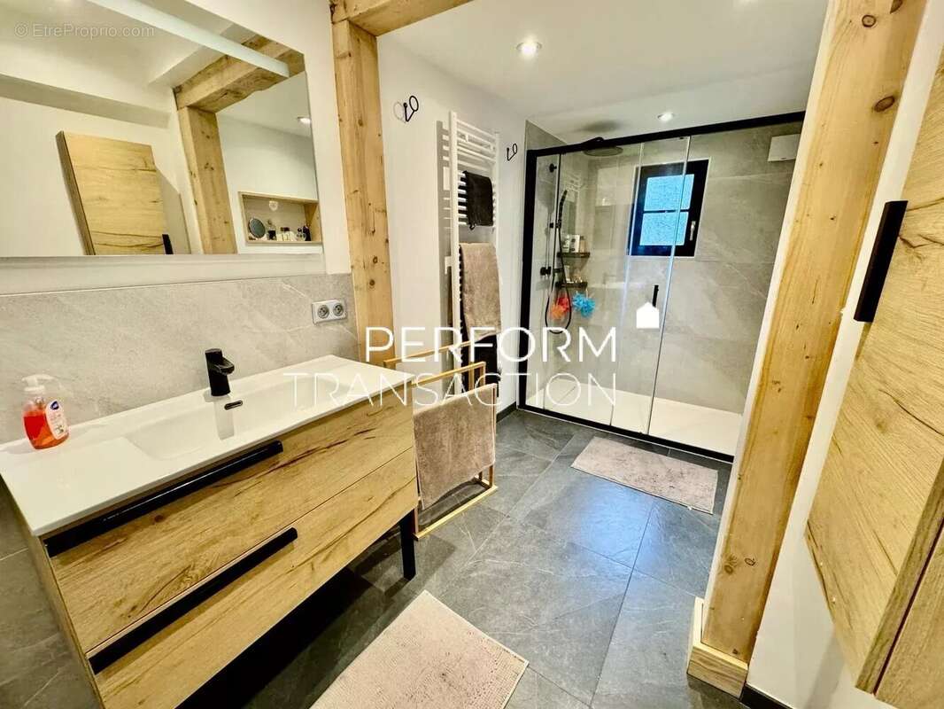 Maison à LE SAPPEY-EN-CHARTREUSE