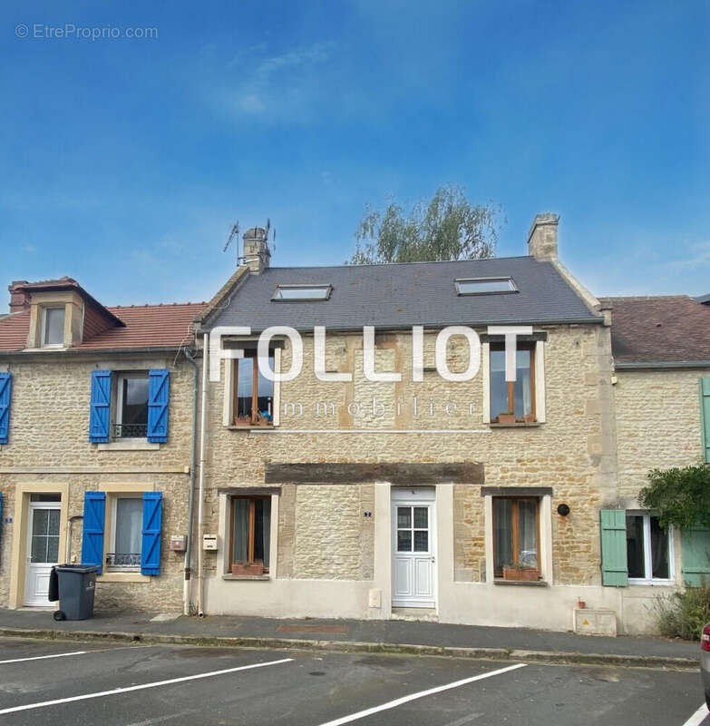 Maison à SALLENELLES