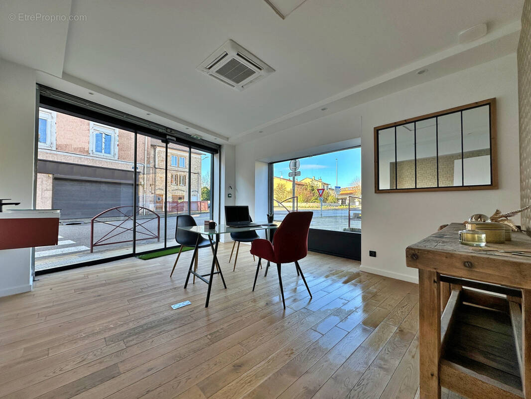 Commerce à BOURGOIN-JALLIEU