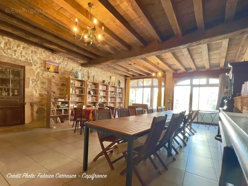 Maison à MONTAIGUT