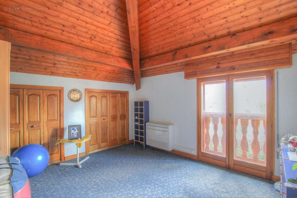 Maison 161 m² à Ornex  - photo 6