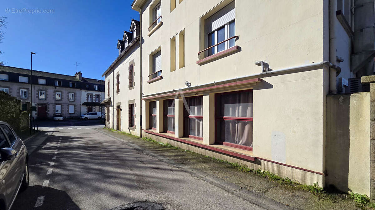 Commerce à PLOERMEL
