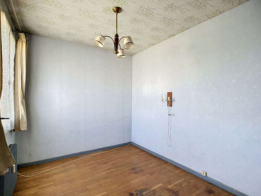 Appartement à BELLEVILLE
