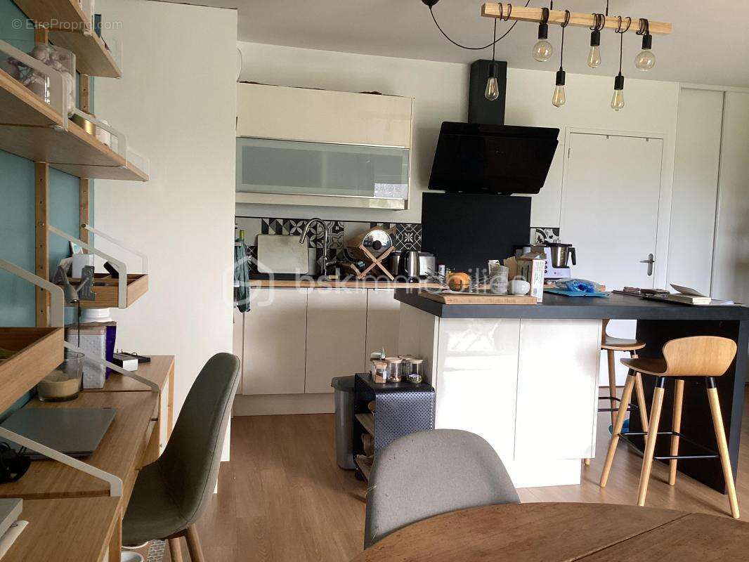 Appartement à LANVALLAY