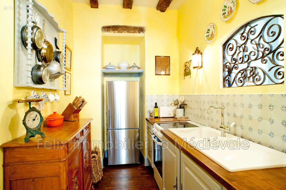 Appartement à SARLAT-LA-CANEDA