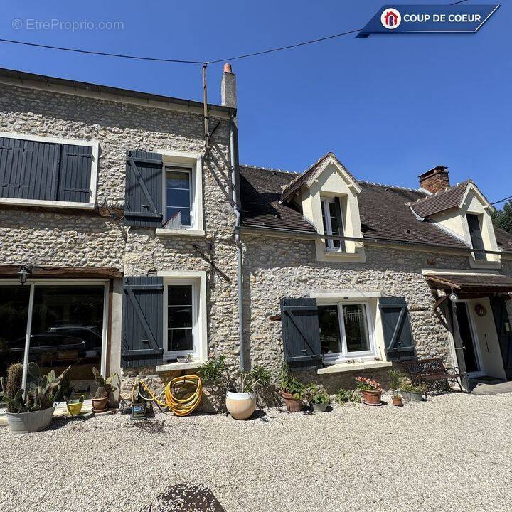 Maison à CHALO-SAINT-MARS