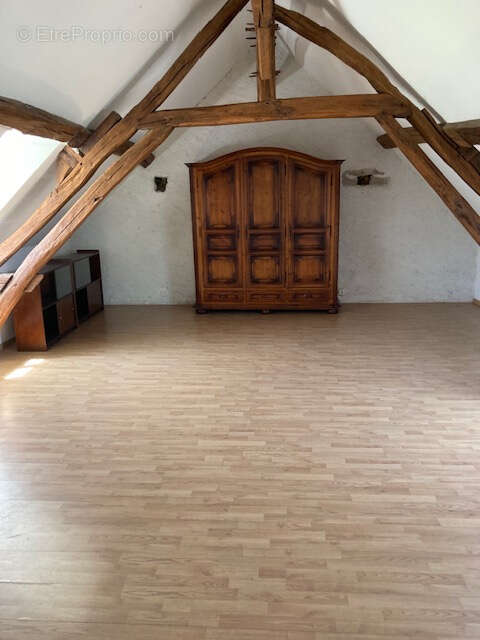 Maison à CHASSY