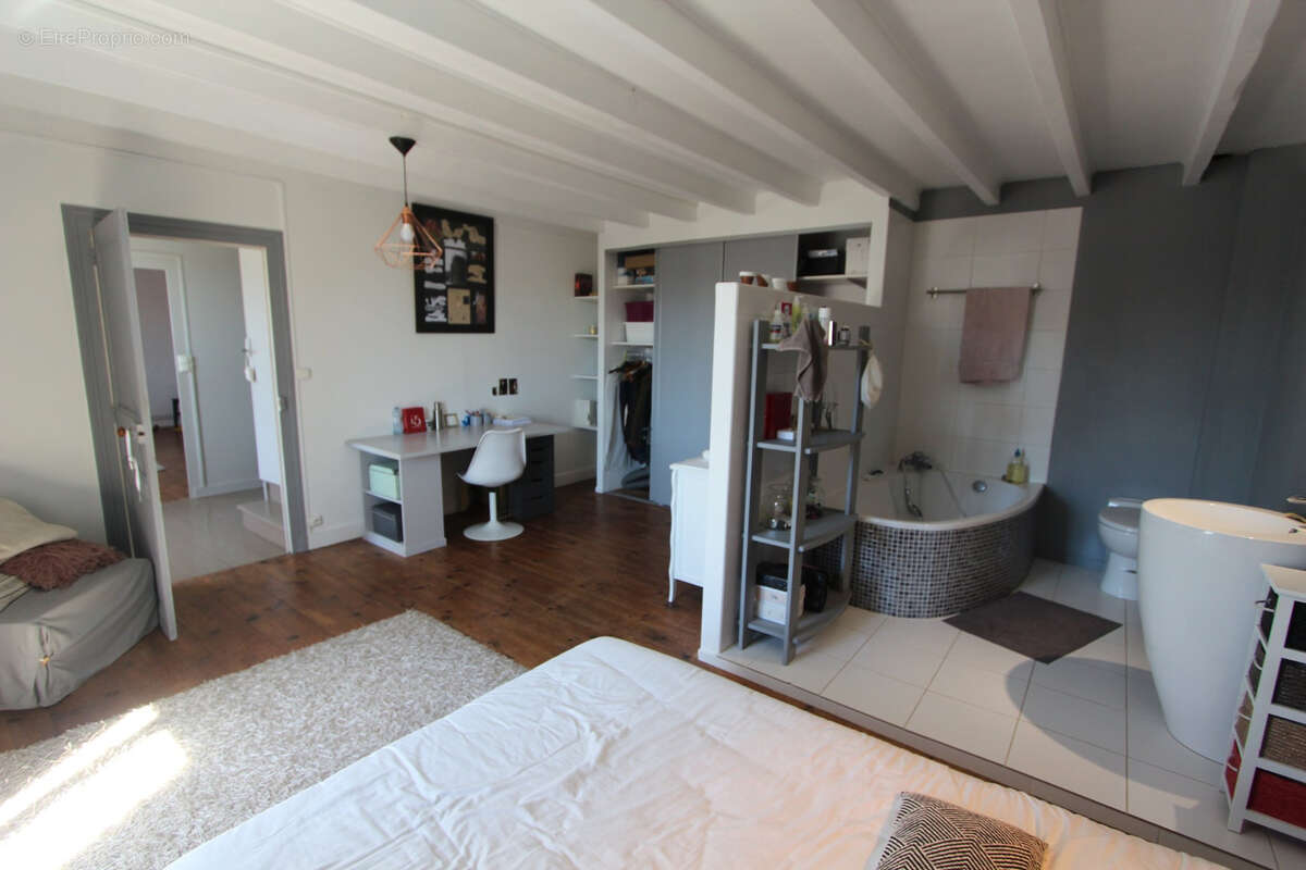 Maison à ECHIRE