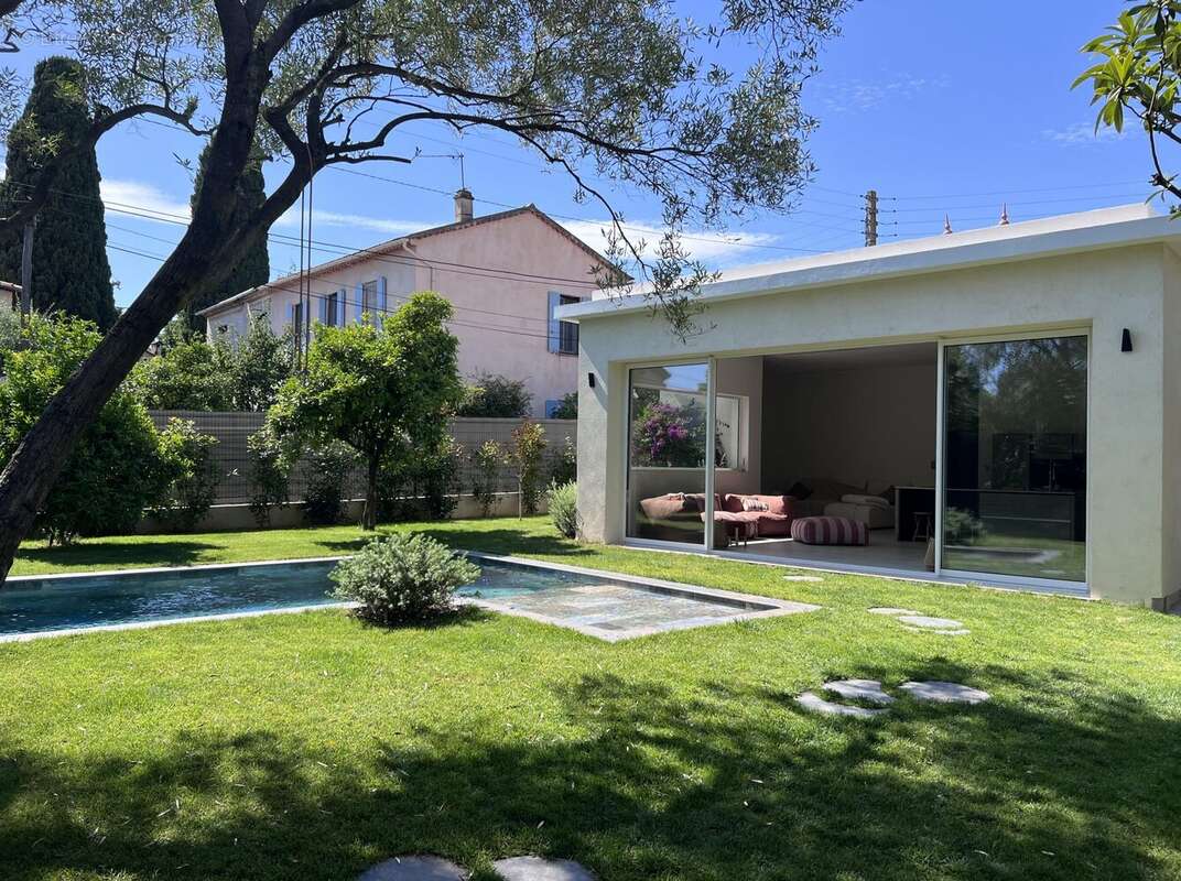Maison à CAGNES-SUR-MER
