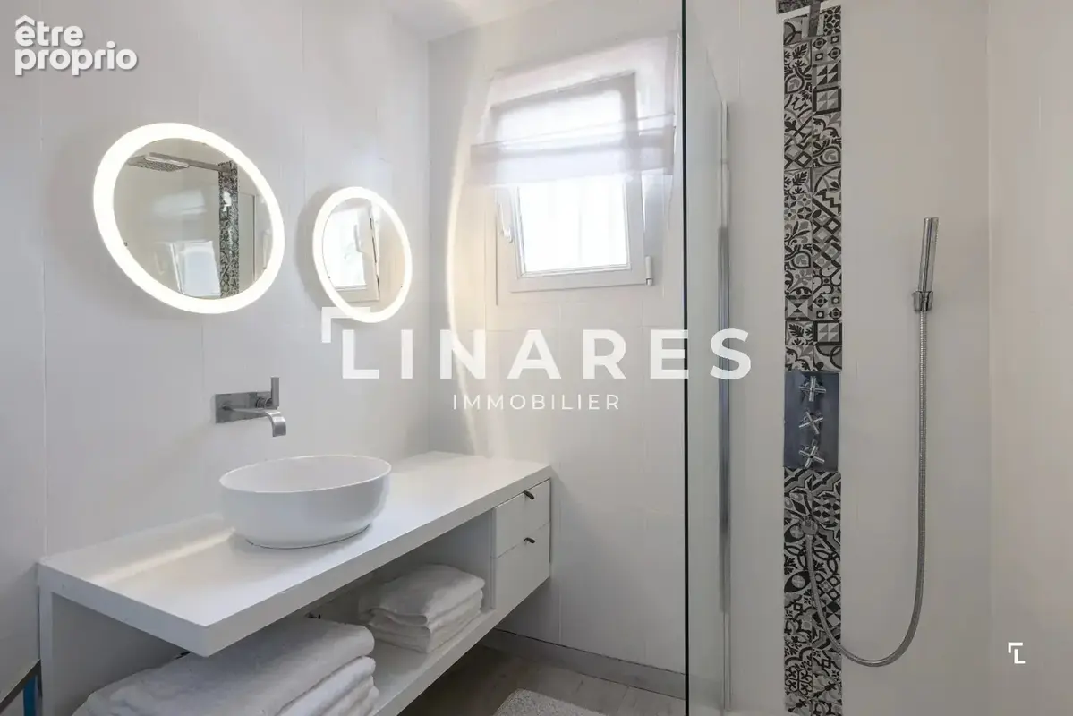 LO'ASIS SECRETE  - Villa T6 de 195m2  - Terrain de 692m2 - Piscine - Garage - 13012 Saint-Julien - photo 14