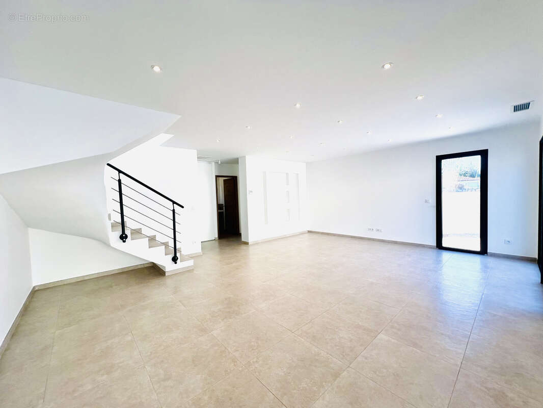 Maison à CLERMONT-L'HERAULT