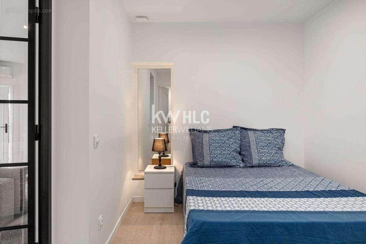 Maison à SAINT-LAURENT-DU-VAR