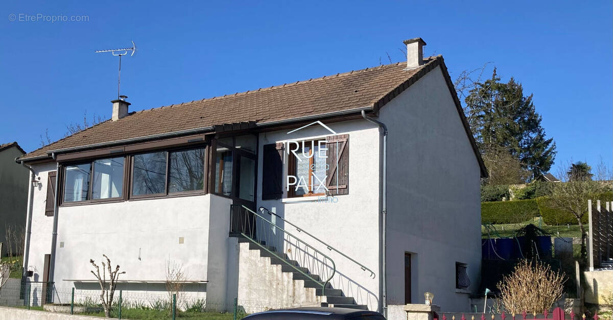 Maison à VAUX-SUR-VIENNE