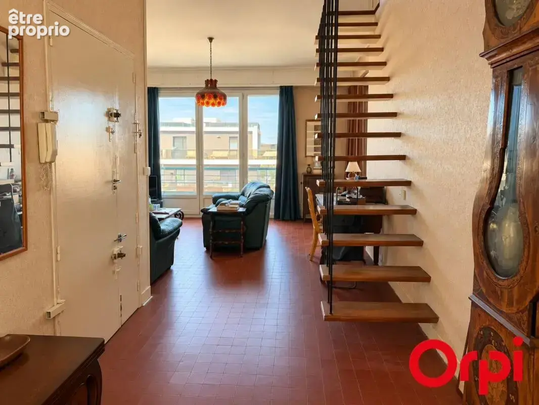 Appartement t3/4 marseille 13007 – dernier étage – vue mer panoramique – terrasse et balcons - photo 8