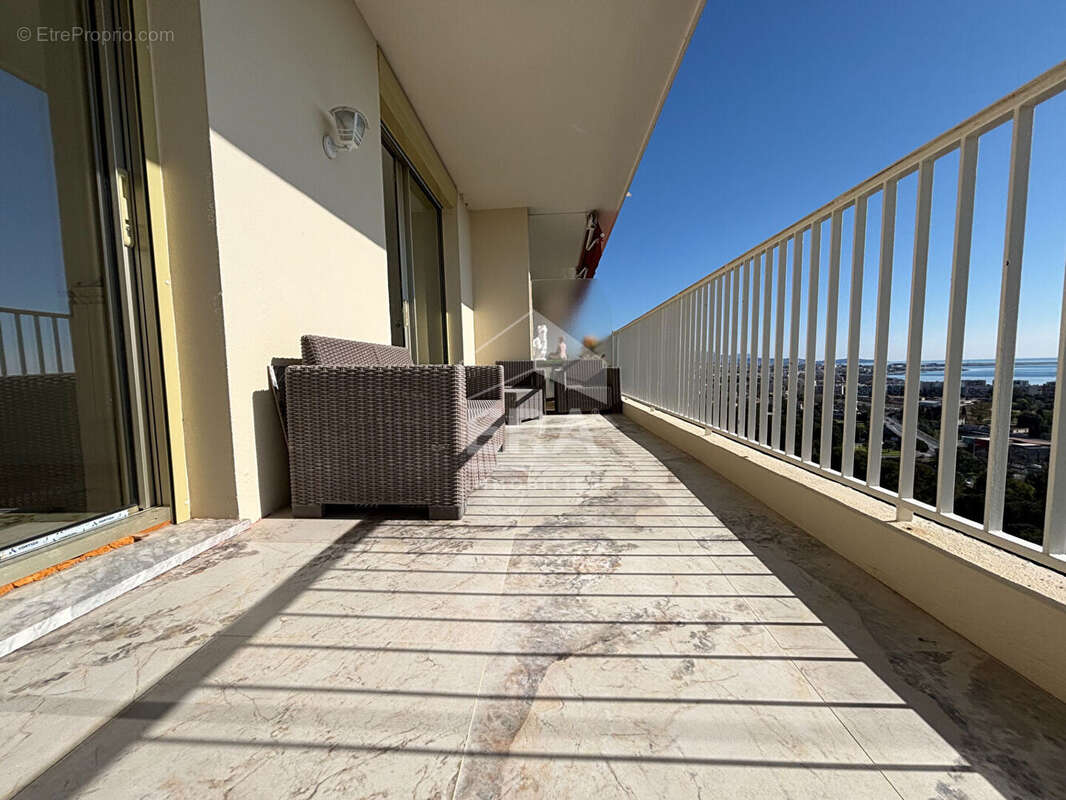 Appartement à CAGNES-SUR-MER