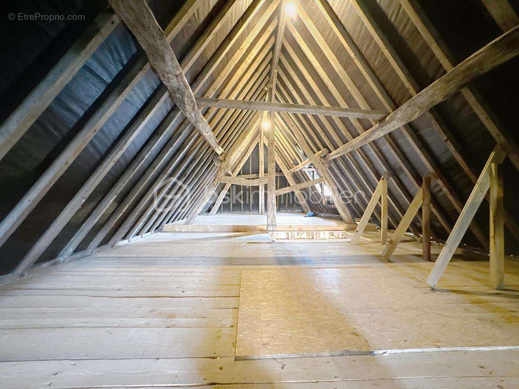 Maison à CONDE-SUR-RISLE