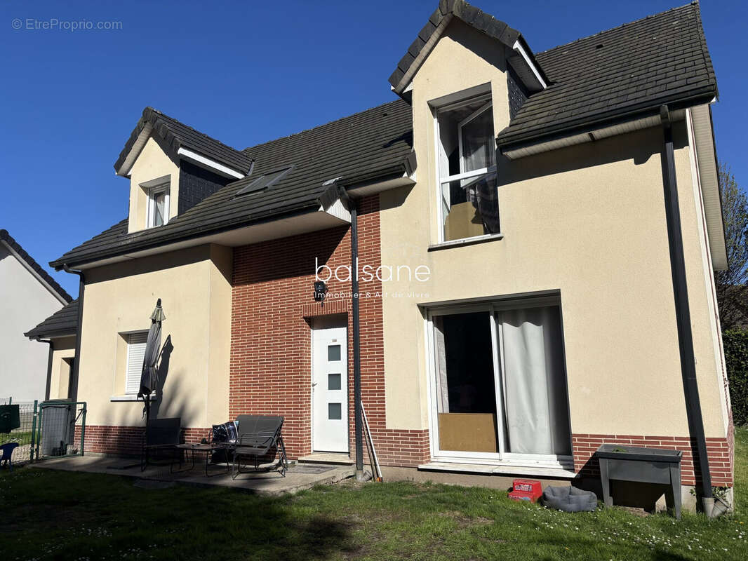 Maison à PISSY-POVILLE