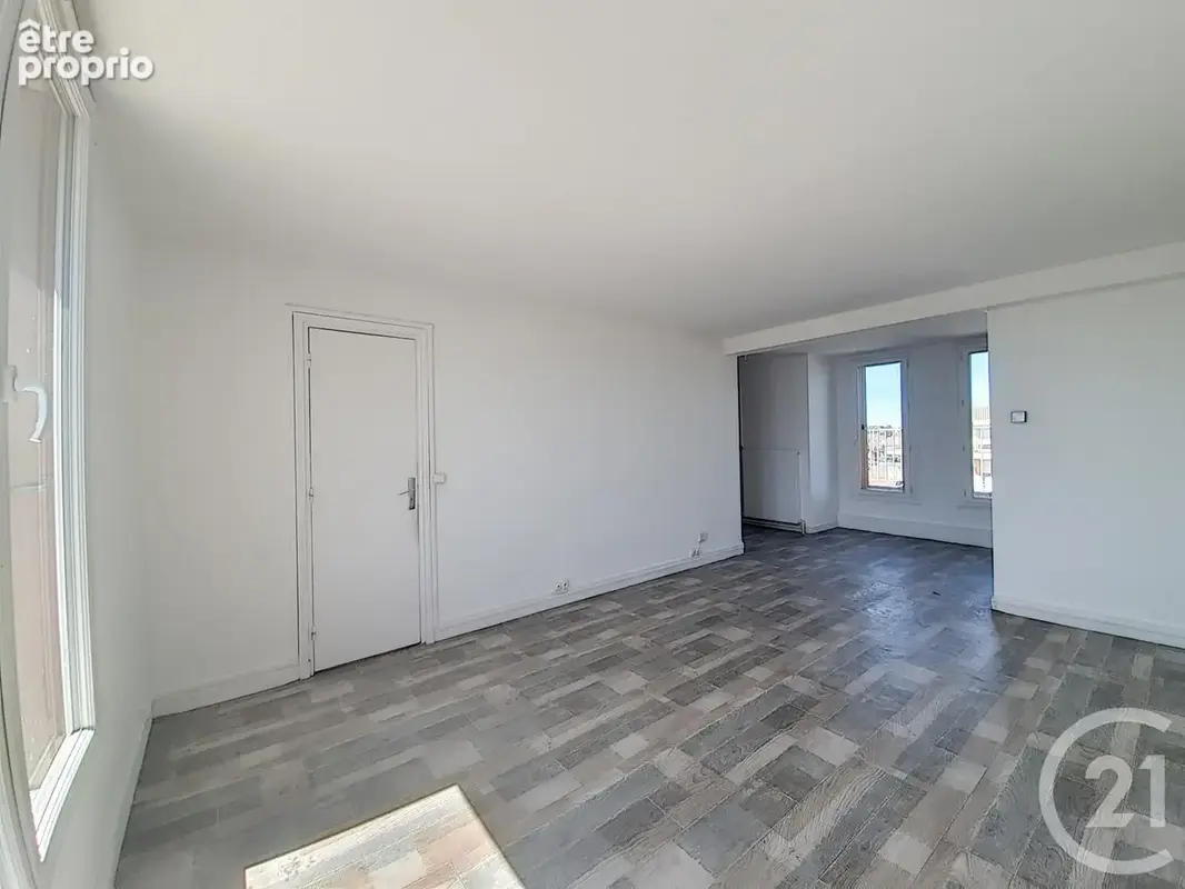 Appartement 1 pièce 37 m² à vendre à Melun (77000) - photo 2