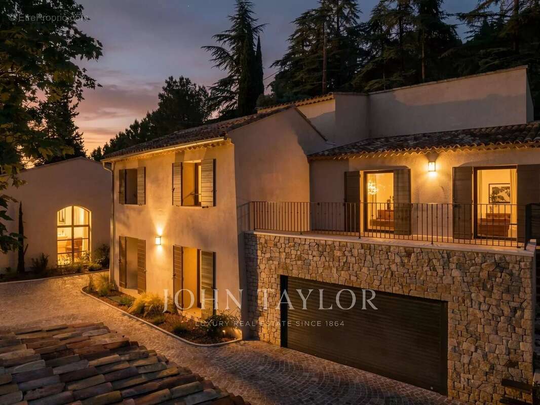 Maison à AIX-EN-PROVENCE
