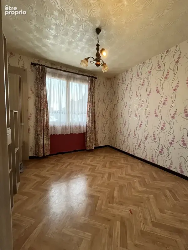 Plain pied - grand garage et jardin - photo 13