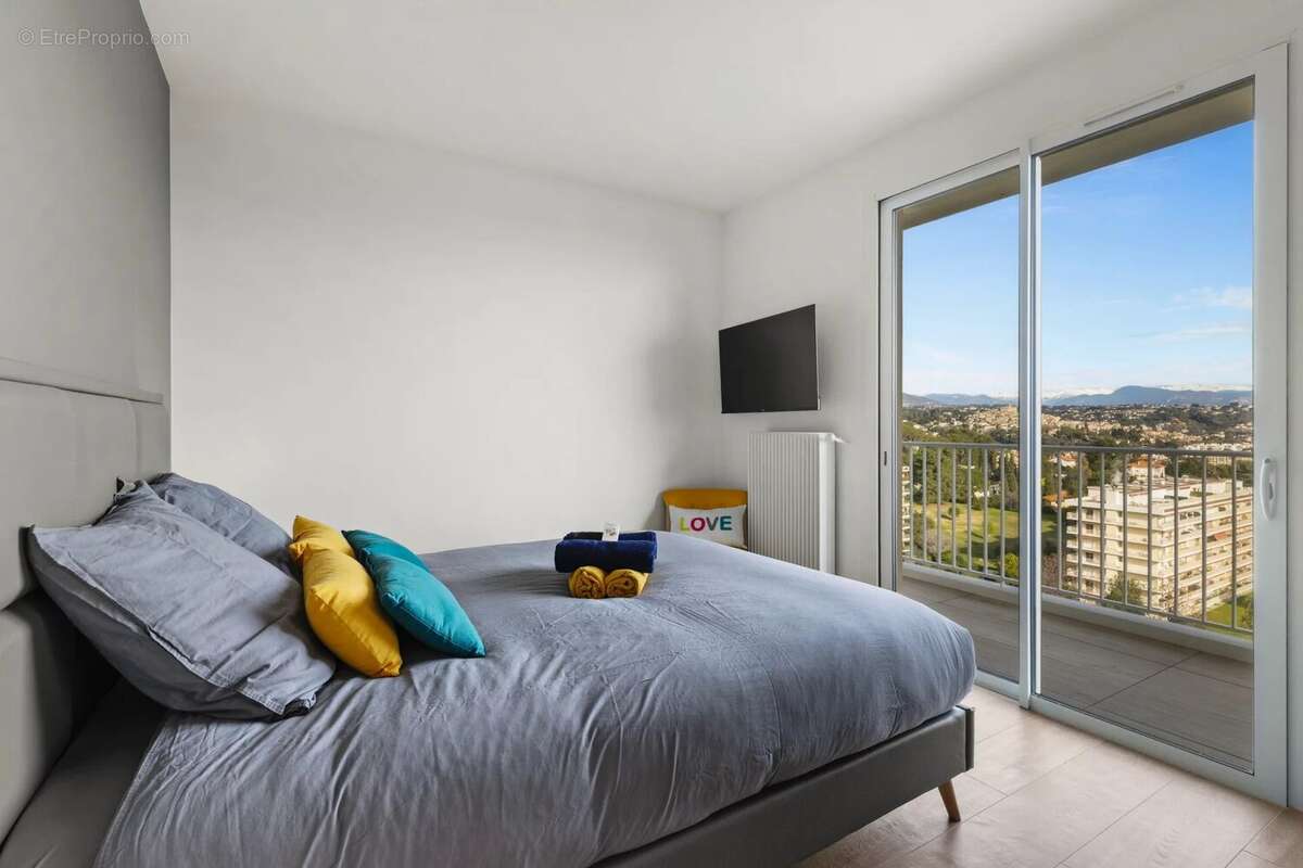 Appartement à CAGNES-SUR-MER