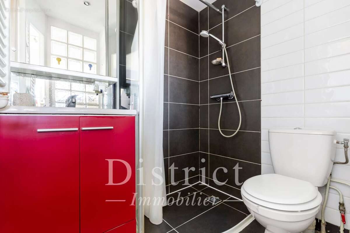 Appartement à PARIS-7E