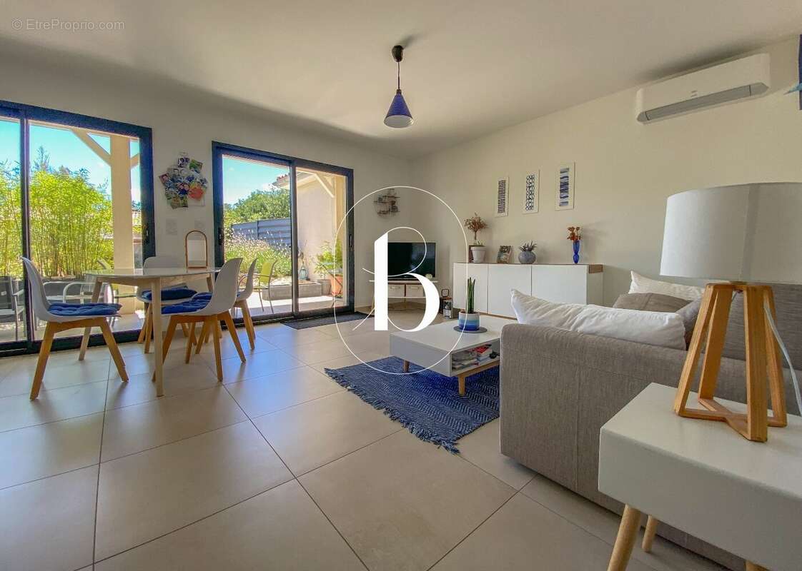 Maison à GOUDARGUES