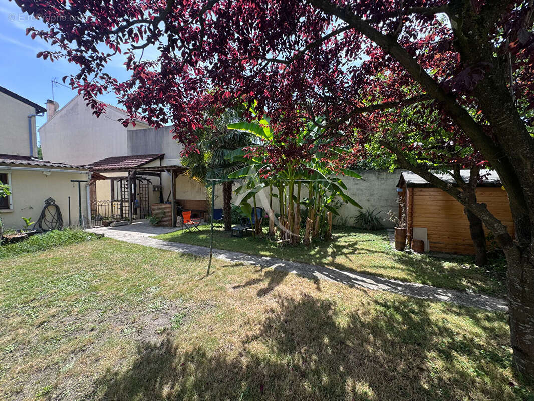 Maison à NEUILLY-SUR-MARNE