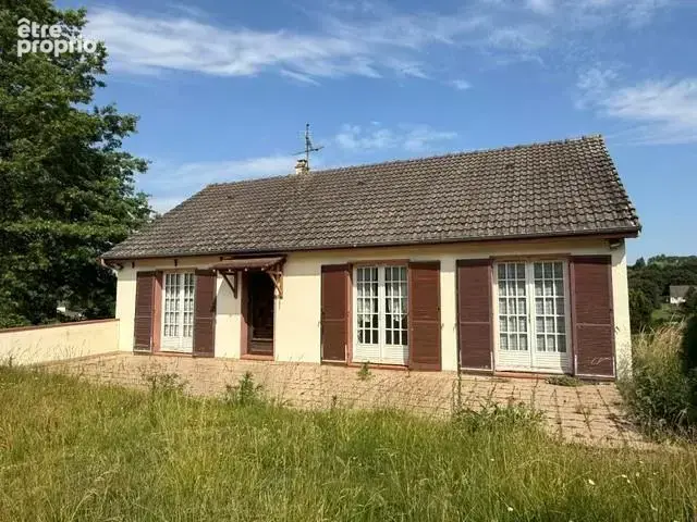 Maison 100 m² à Saint-Denis-De-Mailloc  - photo 1