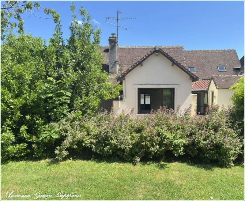 Maison de village, 214 m², 5 chambres, sejour de 100 m² - photo 16